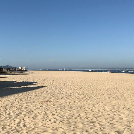 آركاشو Appartement Les Pieds Dans L Eau Acces Direct Plage Pereire, Parking Gratuit ,Wifi المظهر الخارجي الصورة